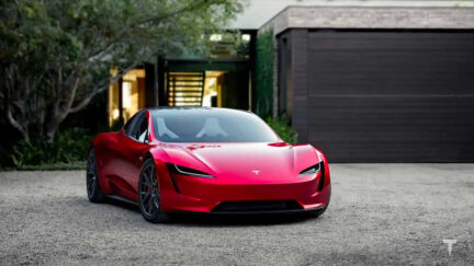 Nuova Tesla Roadster entro fine anno: accelerazione da 0 a 100 km/h in meno di 1 secondo!