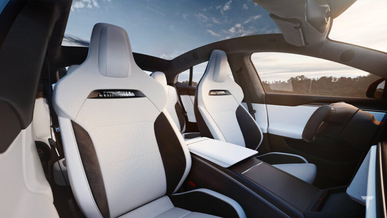 nuovi sedili tesla model s plaid
