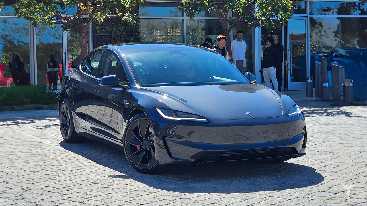 tesla model 3 ludicrous