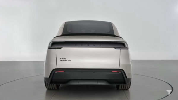 nuova tesla model yl YYY
