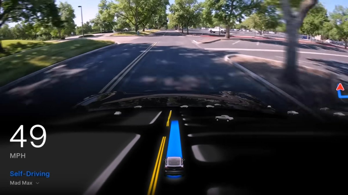 FSD evita un ostacolo in 0,13 secondi: il test che mostra i riflessi “disumani” della guida autonoma Tesla — screenshot 1