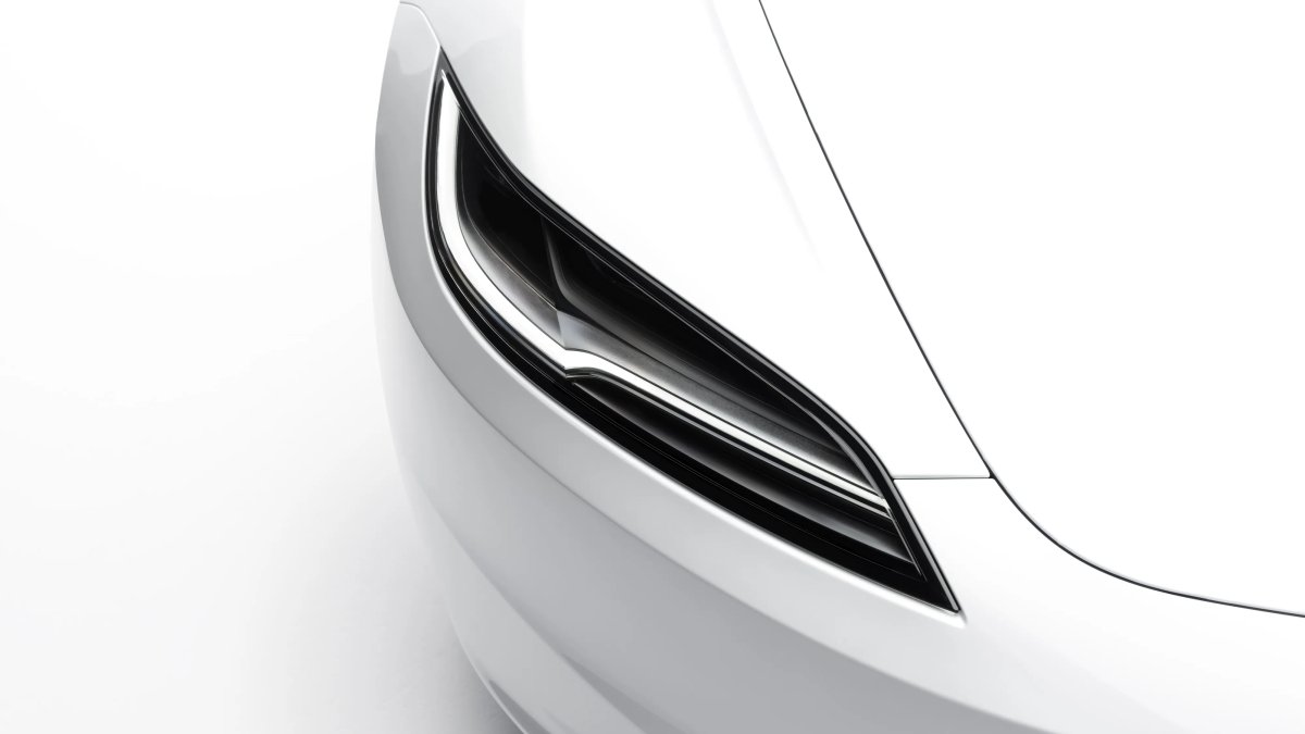 La Tesla Model 3 è l’auto elettrica più efficiente in produzione: il verdetto dei test su strada — screenshot 2