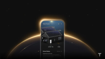 Tesla lancia Tesla Home: l'app si aggiorna con l'AI Opticaster, gli smart breaker e la ricarica intelligente