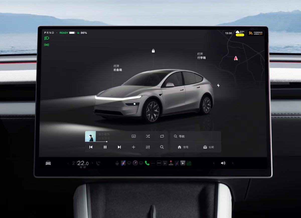 Tesla Model Y L avvistata camuffata in Germania: il SUV a sei posti si prepara al debutto europeo — screenshot 4