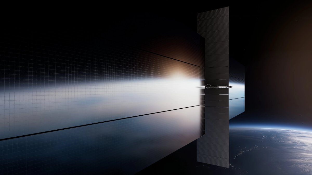 SpaceX e Nvidia insieme per i data center in orbita: i satelliti Starmind avranno GPU Rubin e CPU Vera — screenshot 1