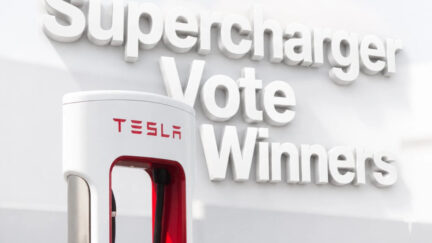 Tesla annuncia 36 nuovi Supercharger scelti dai proprietari: c'è anche Lamezia Terme