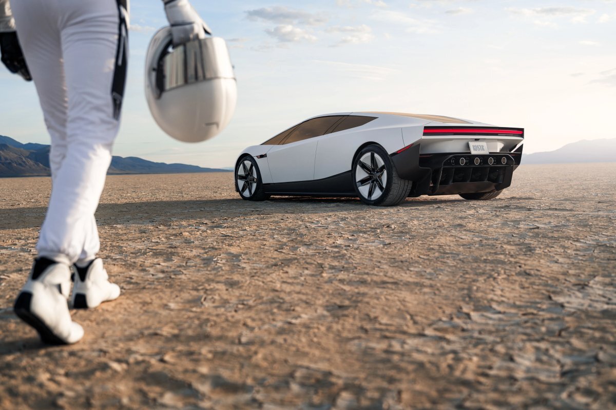 Tesla Roadster, tutte le specifiche: batteria da 150 kWh, ricarica in 10 minuti, quattro versioni e propulsori — screenshot 1