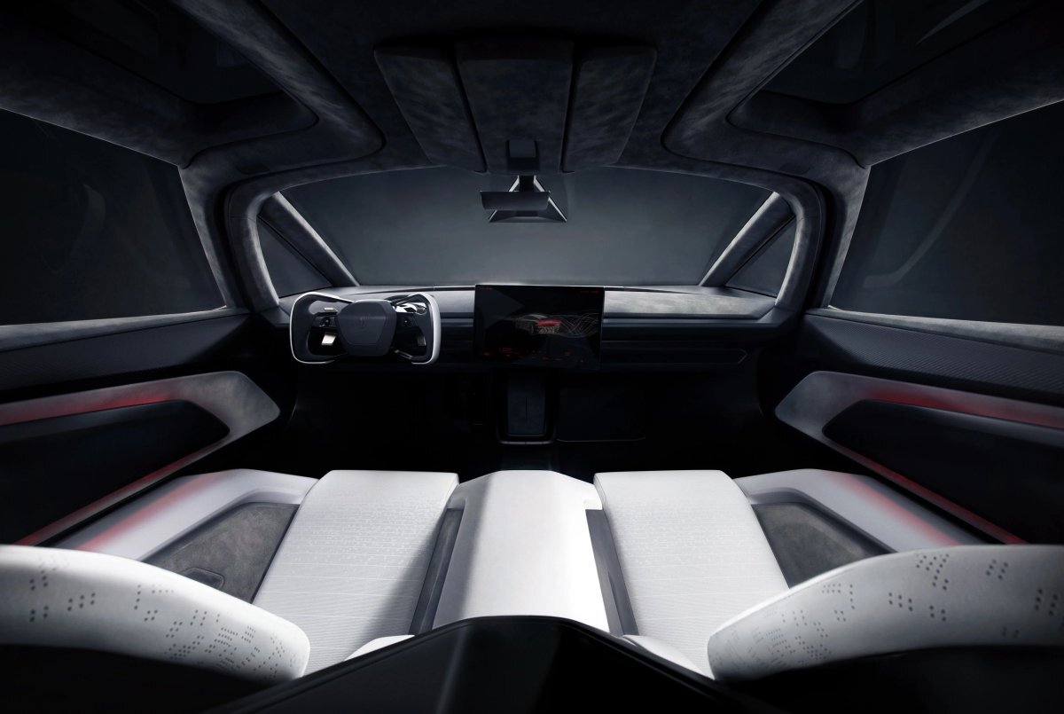 Tesla Roadster, vecchia contro nuova: come è cambiato il design (foto a confronto) — screenshot 1