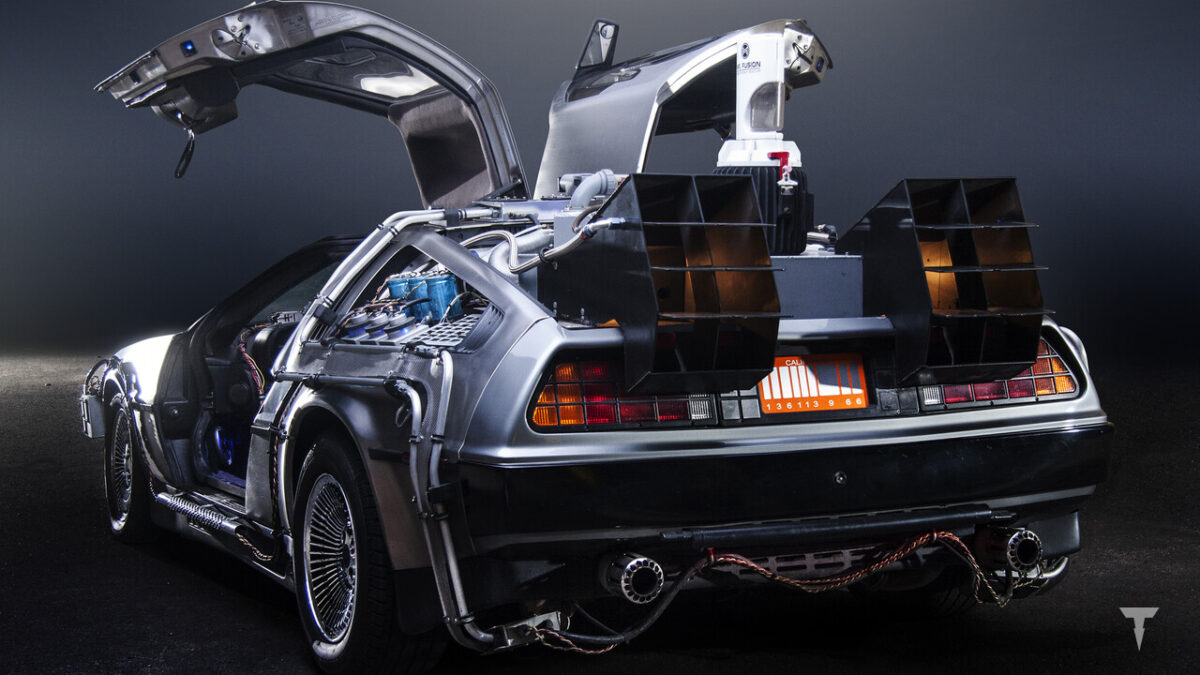 La DeLorean di Ritorno al futuro